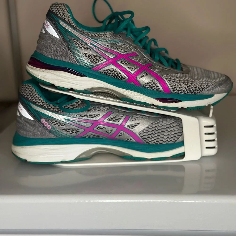 Used ASICS Gel-Cumulus 18 size 10
